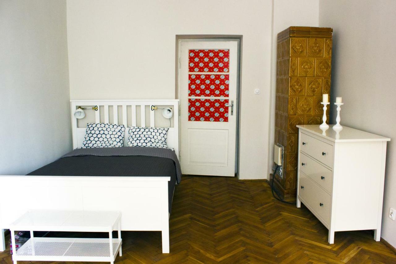 クラクフApartament Panny Malinyアパートメント エクステリア 写真
